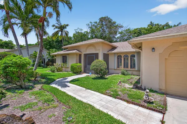Property Slideshow image 2 of 138 | 2925 riviera dr, Delray Beach, FL, 33445