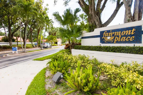 Property Slideshow image 2 of 25 | 4907 boxwood cir, Boynton Beach, FL, 33436