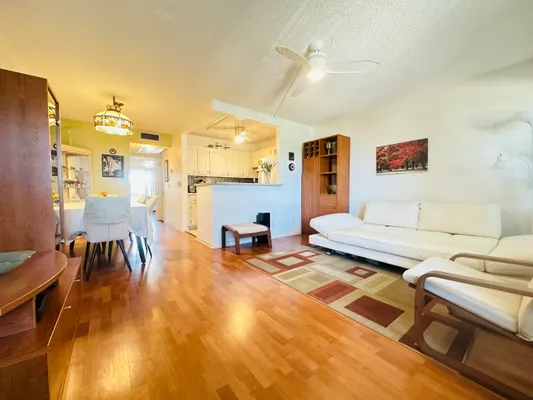 Property Slideshow image 2 of 59 | 3012 harwood c 3012, Deerfield Beach, FL, 33442