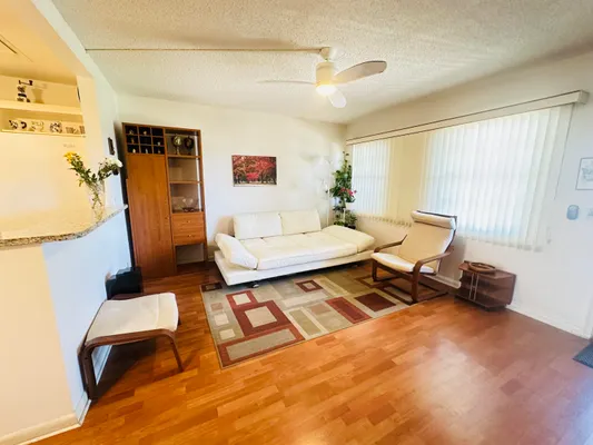Property Slideshow image 3 of 59 | 3012 harwood c 3012, Deerfield Beach, FL, 33442