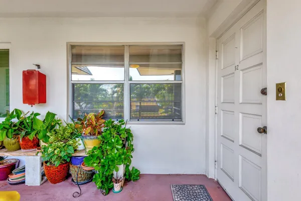 Property Slideshow image 2 of 37 | 52 plymouth f f, West Palm Beach, FL, 33417
