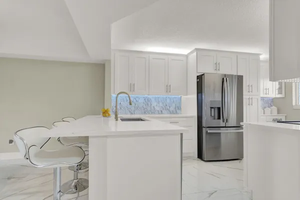 Property Slideshow image 2 of 57 | 23277 barwood ln 107, Boca Raton, FL, 33428