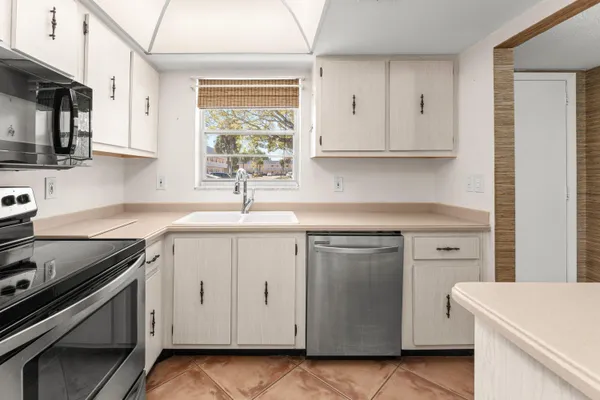 Property Slideshow image 3 of 45 | 18081 se country club dr 274, Jupiter, FL, 33469
