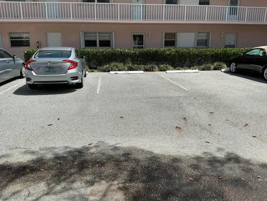 Property Slideshow image 2 of 45 | 18081 se country club dr 274, Jupiter, FL, 33469