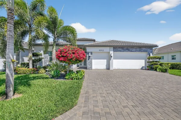 Property Slideshow image 3 of 74 | 9193 seahorse bay dr, Boynton Beach, FL, 33473