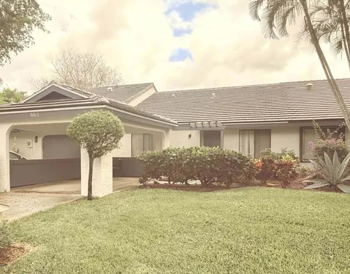 Property Slideshow image 2 of 60 | 10062 hickorywood pl, Boynton Beach, FL, 33437