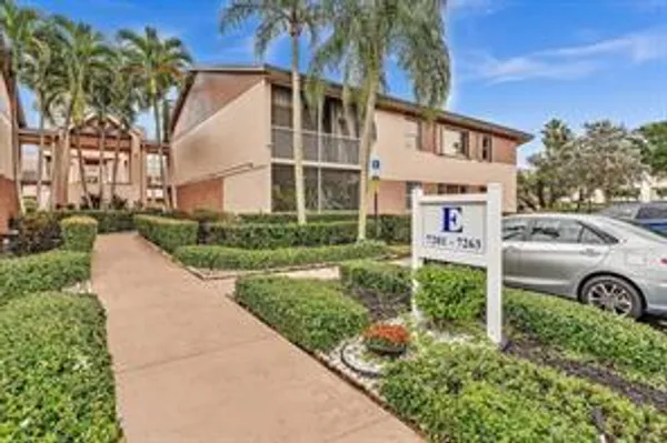 Property Slideshow image 3 of 71 | 7235 s devon dr 209, Tamarac, FL, 33321