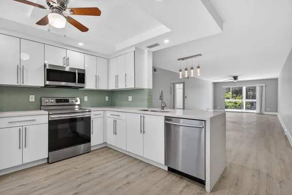 Property Slideshow image 3 of 26 | 2102 lucaya bnd a3, Coconut Creek, FL, 33066