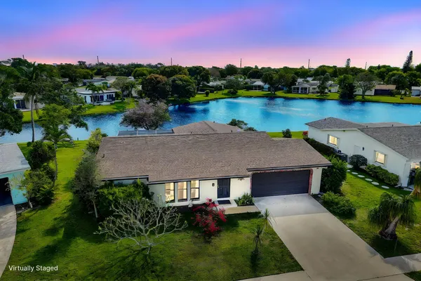 Property Slideshow image 2 of 30 | 14592 country side ln lane, Delray Beach, FL, 33484
