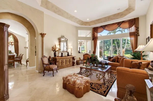 Property Slideshow image 3 of 120 | 6850 fiji cir, Boynton Beach, FL, 33437