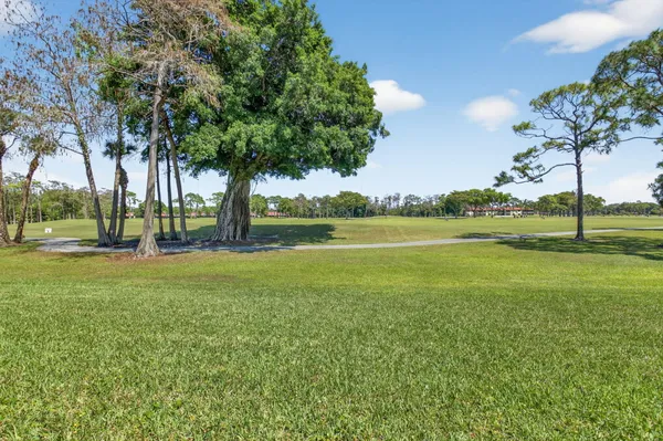 Property Slideshow image 3 of 38 | 21656 juego cir 23g, Boca Raton, FL, 33433