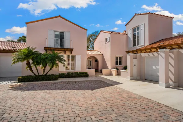 Property Slideshow image 3 of 35 | 4805 wood duck cir 61, Vero Beach, FL, 32967