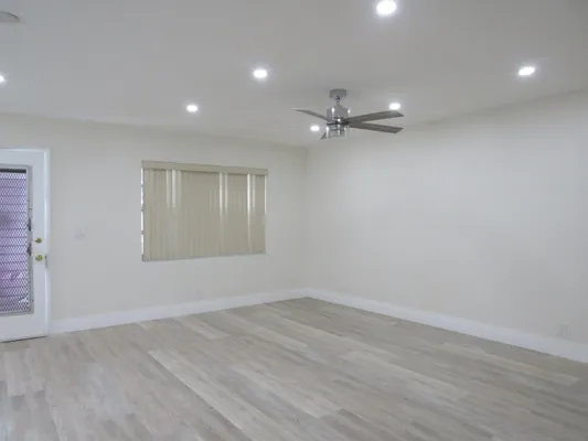 Property Slideshow image 3 of 21 | 557 burgundy l l, Delray Beach, FL, 33484