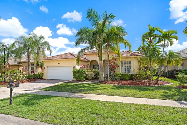 Property Slideshow image 3 of 24 | 9531 lantern bay cir, West Palm Beach, FL, 33411