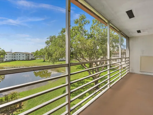 Property Slideshow image 2 of 35 | 288 fanshaw g, Boca Raton, FL, 33434