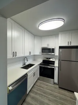 Property Slideshow image 3 of 34 | 115 s s blvd 2c, Boynton Beach, FL, 33435