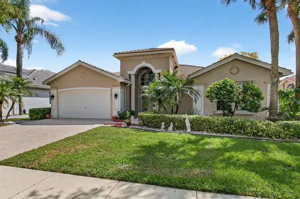 Property Slideshow image 2 of 78 | 11044 malaysia cir, Boynton Beach, FL, 33437