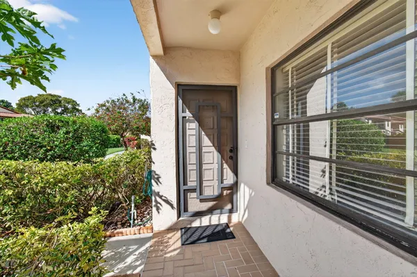 Property Slideshow image 3 of 34 | 21452 juego cir, Boca Raton, FL, 33433