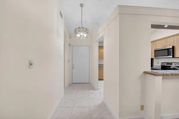 Property Slideshow image 2 of 40 | 10938 roebelini palm ct b, Boynton Beach, FL, 33437