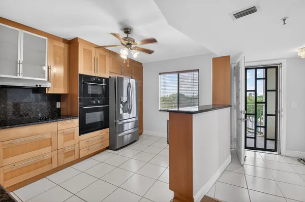 Property Slideshow image 2 of 101 | 14475 strathmore ln, Delray Beach, FL, 33446