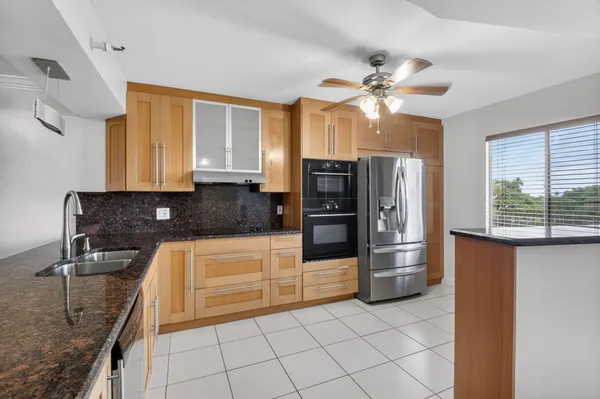 Property Slideshow image 3 of 101 | 14475 strathmore ln, Delray Beach, FL, 33446