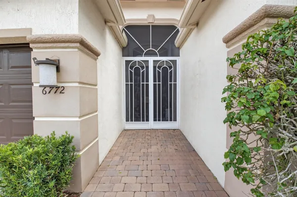 Property Slideshow image 3 of 68 | 6772 pisano dr, Lake Worth, FL, 33467