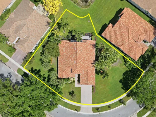 Property Slideshow image 3 of 87 | 6839 fiji cir, Boynton Beach, FL, 33437