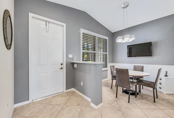 Property Slideshow image 2 of 53 | 8202 bellafiore way, Boynton Beach, FL, 33472