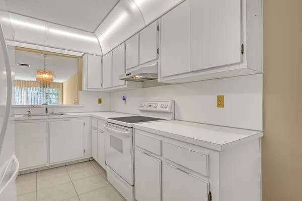 Property Slideshow image 3 of 22 | 13841 royal palm ct a, Delray Beach, FL, 33484