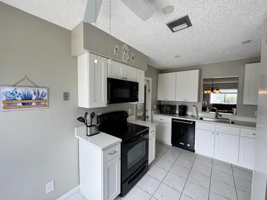 Property Slideshow image 3 of 37 | 14822 wildflower ln, Delray Beach, FL, 33446