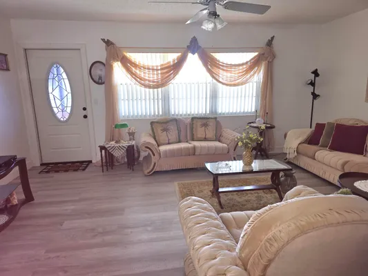 Property Slideshow image 2 of 23 | 45 easthampton b b, West Palm Beach, FL, 33417