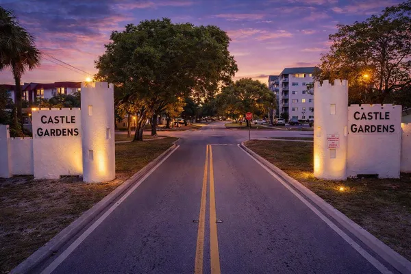 Property Slideshow image 3 of 31 | 4740 nw 21st st 211, Lauderhill, FL, 33313