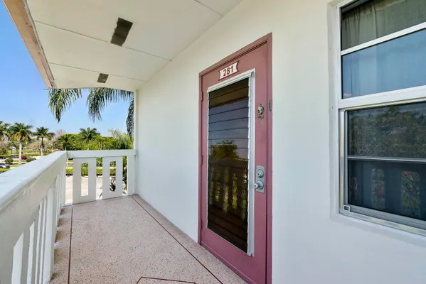 Property Slideshow image 3 of 14 | 281 fanshaw g g, Boca Raton, FL, 33434