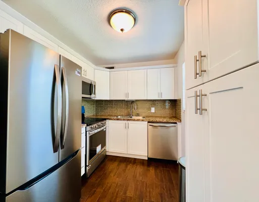 Property Slideshow image 2 of 21 | 200 northampton j 200, West Palm Beach, FL, 33417