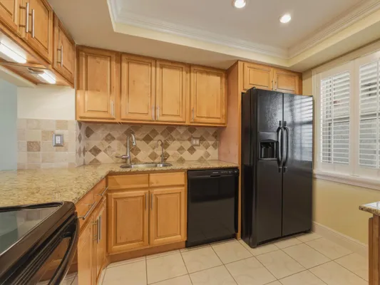 Property Slideshow image 3 of 35 | 9810 marina blvd 1136, Boca Raton, FL, 33428