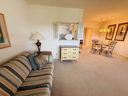 Property Slideshow image 3 of 38 | 135 easthampton f, West Palm Beach, FL, 33417