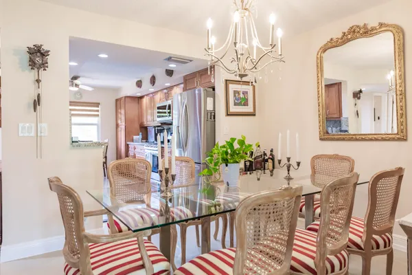 Property Slideshow image 3 of 24 | 1606 abaco dr h4, Coconut Creek, FL, 33066