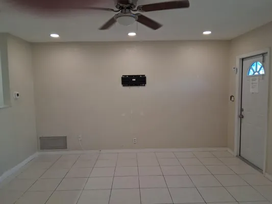 Property Slideshow image 3 of 17 | 3021 nw 2nd ave, Pompano Beach, FL, 33064