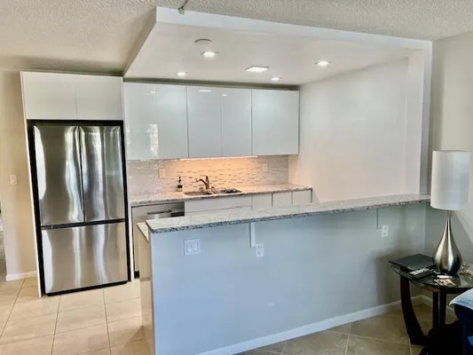 Property Slideshow image 2 of 56 | 2144 cambridge g g, Deerfield Beach, FL, 33442