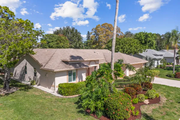 Property Slideshow image 3 of 49 | 2685 riviera dr, Delray Beach, FL, 33445