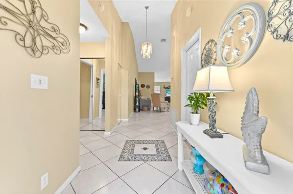 Property Slideshow image 2 of 28 | 3893 dafilee cir, West Palm Beach, FL, 33417