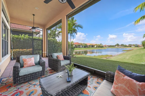 Property Slideshow image 2 of 70 | 9149 e leon cir cir, Parkland, FL, 33076