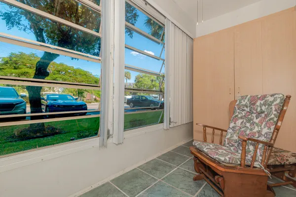 Property Slideshow image 2 of 25 | 4770 nw 21st st 105, Lauderhill, FL, 33313