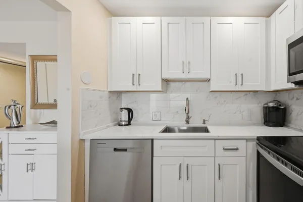 Property Slideshow image 2 of 21 | 314 brighton h, Boca Raton, FL, 33434