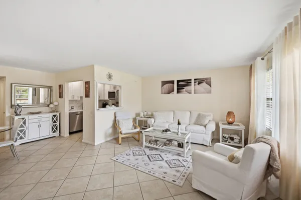 Property Slideshow image 3 of 21 | 314 brighton h, Boca Raton, FL, 33434