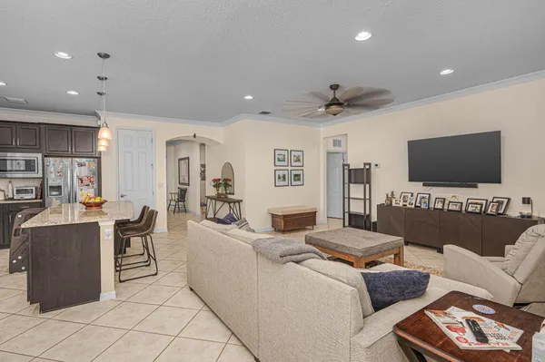 Property Slideshow image 3 of 20 | 283 se courances dr, Port St. Lucie, FL, 34984