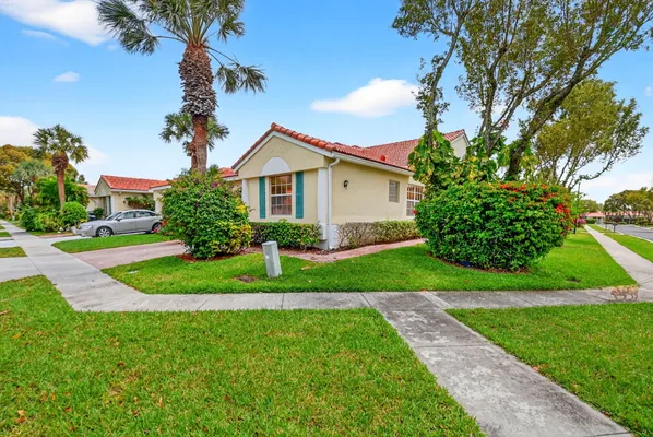 Property Slideshow image 3 of 31 | 6276 heliconia rd, Delray Beach, FL, 33484