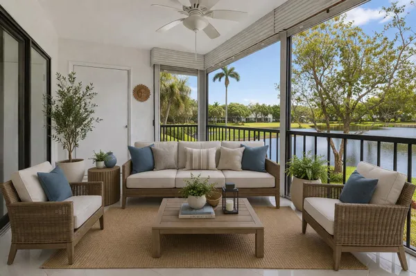 Property Slideshow image 3 of 47 | 5106 oak hill ln 923, Delray Beach, FL, 33484