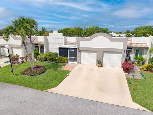 Property Slideshow image 3 of 41 | 18841 haywood ter 4, Boca Raton, FL, 33496