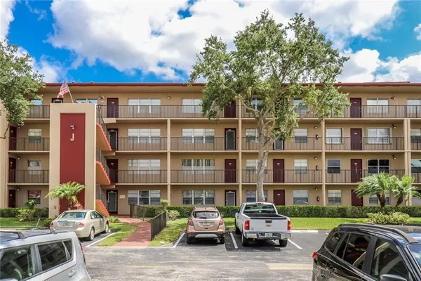 Property Slideshow image 3 of 8 | 13455 sw 9th ct 404j, Pembroke Pines, FL, 33027